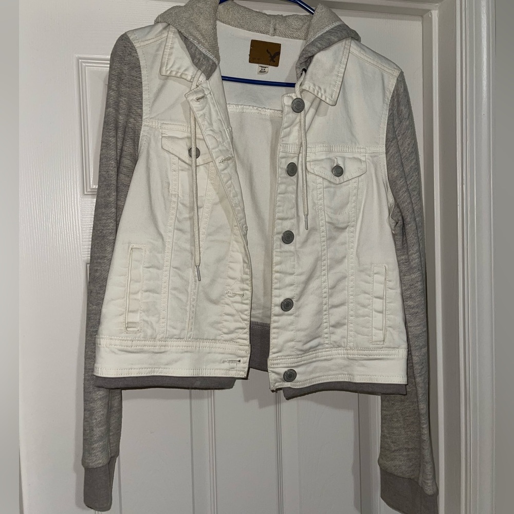 American Eagle White Denim Jean Hooded Sweater Jacket